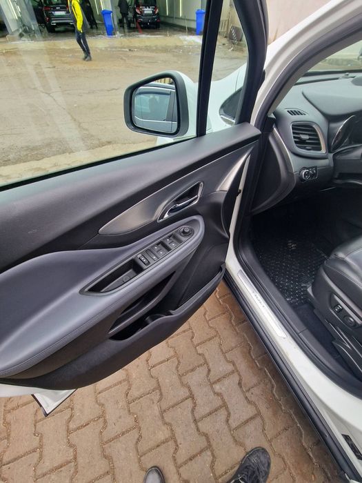 Автомобил  OPEL MOKKA