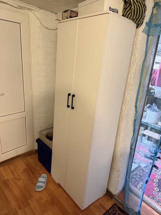 Шкаф для прихожей