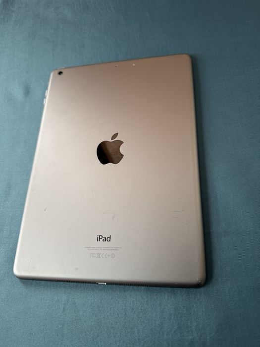 Айпад за части!! , IPAD AIR 1st gen 16GB SPACE GRAY