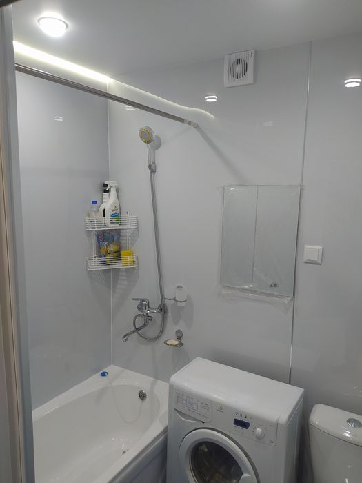 Продаётся 1х комнатная квартира в 5-Б мкр.  A. Jomiy da 1x kvartira