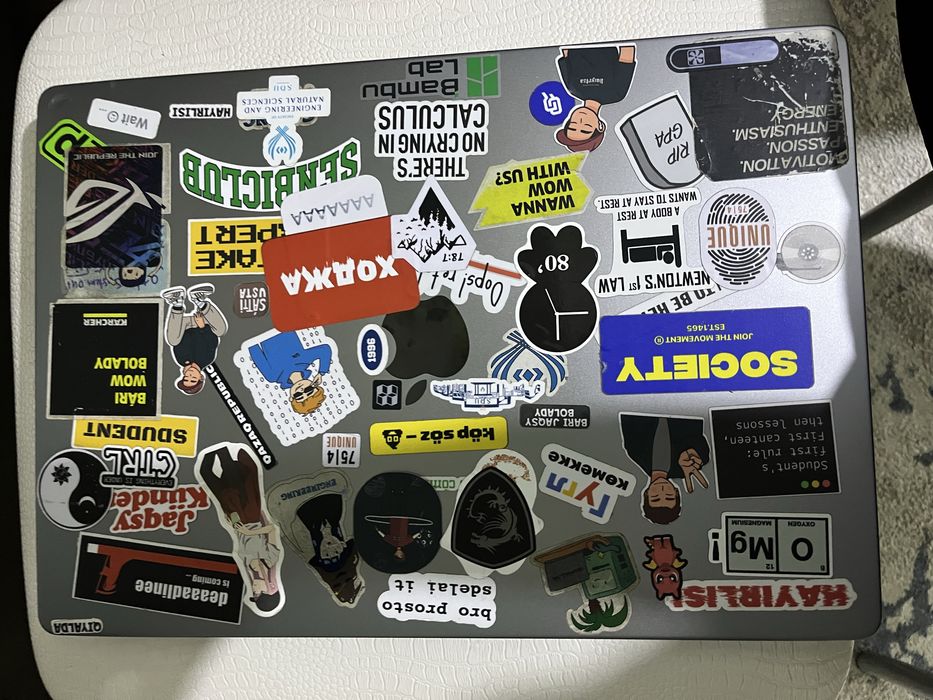 Macbook pro m1 pro 2021 года