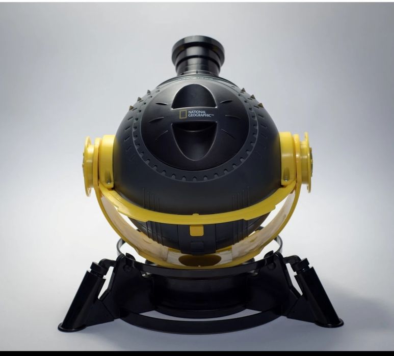 Проектор-изследовател National Geographic Океан и Космос