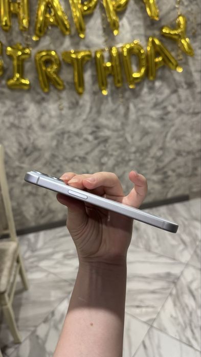 Айфон 15, голубой 128 гб