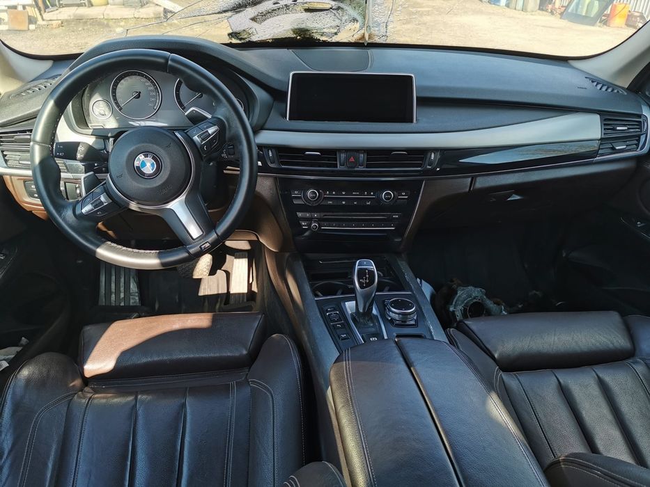 Dezmembrez BMW x5 f15 2014 3.0d 313cp euro6