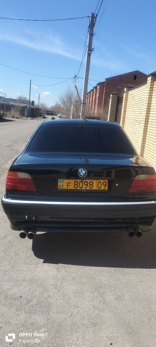 Прдою BMW 730 иделано машина