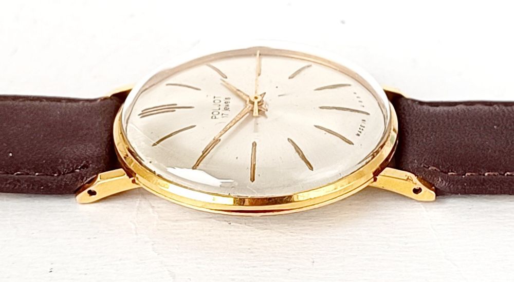 Poljot 17 jewels cal. 2409 - мъжки механичен часовник с ръчно навиване