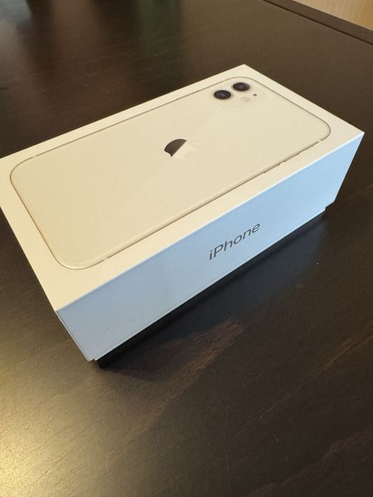 iPhone 11 в ОТЛИЧНО състояние