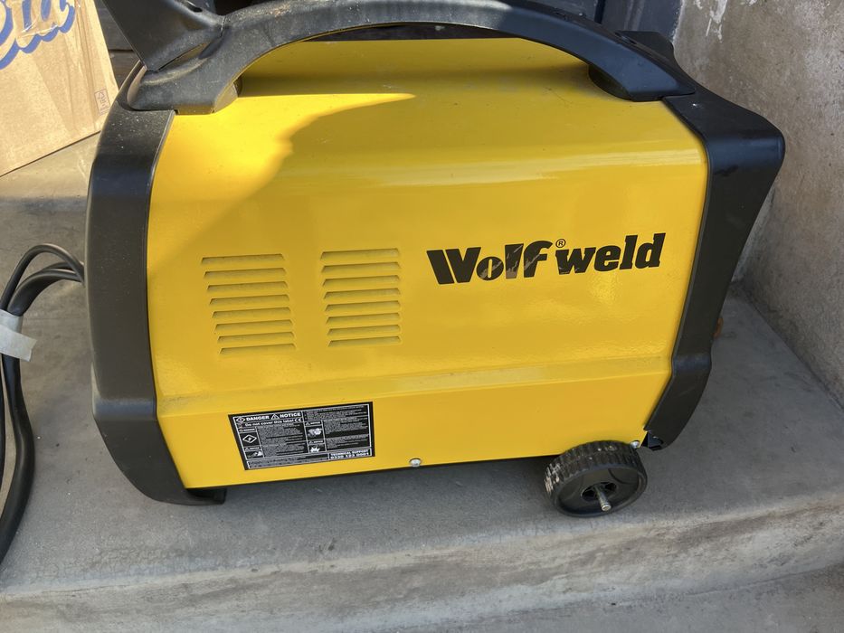Aparat sudura WOLF MIG 140x