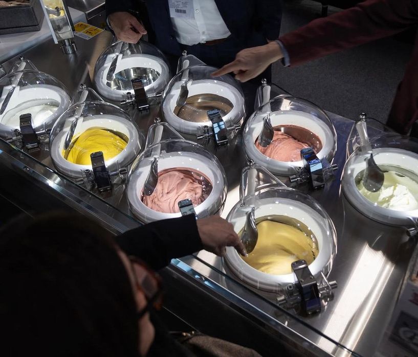 Vanzare Miles Gelato Galaxy Pro V6 cu 6 cuve, mașina de înghețată