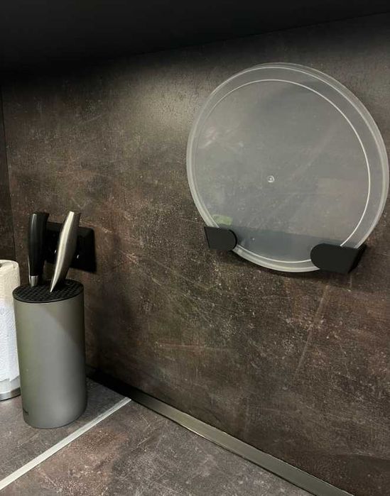 Стойка за капак на кухненски съдове