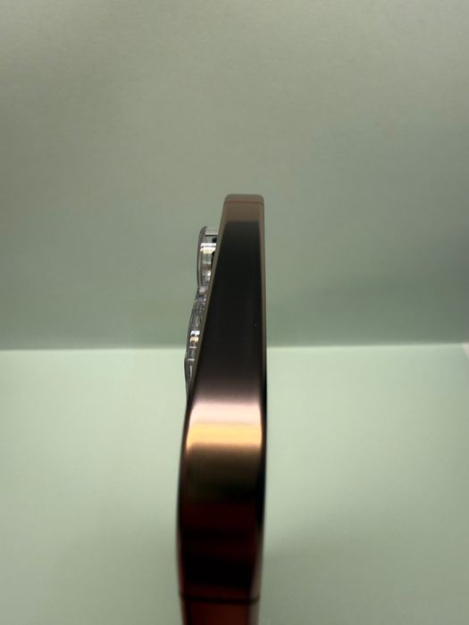 iPhone 16 Pro Max Desert gold rama carcasa mijloc camera baterie