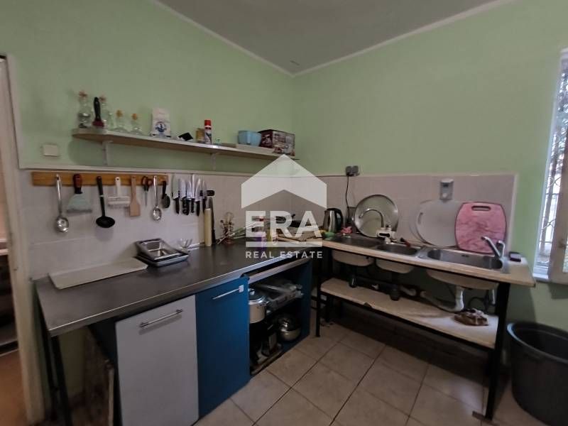 Заведение за бързо хранене на топ локация