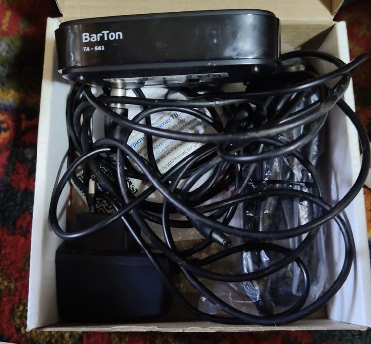 Телевизор с приставкой продам