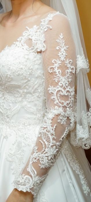 Vand rochie de mireasa tip A, mar 36-38