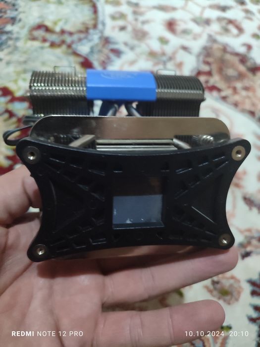 Продам кулер на процессор