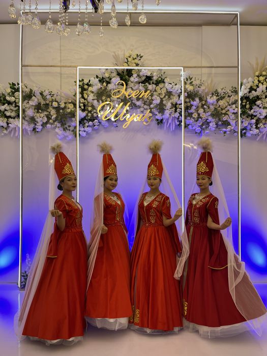 Казахские костюмы