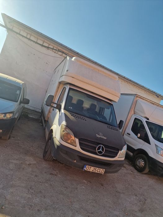 Vând Mercedes Sprinter 315CDI CUB+Lift