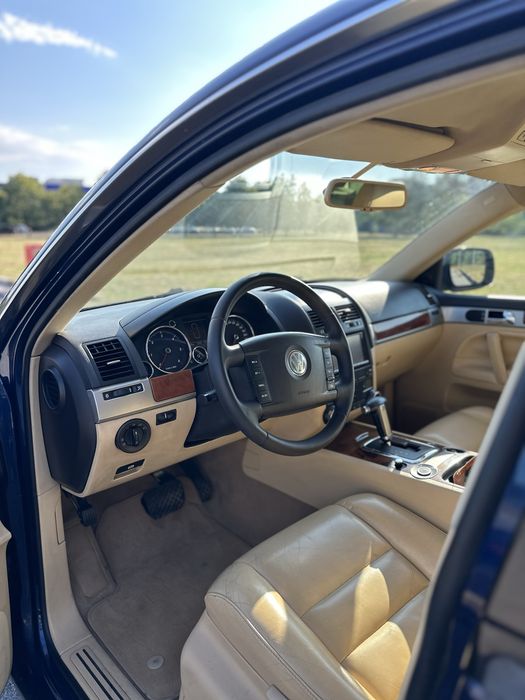 VW Touareg в отлично състояние