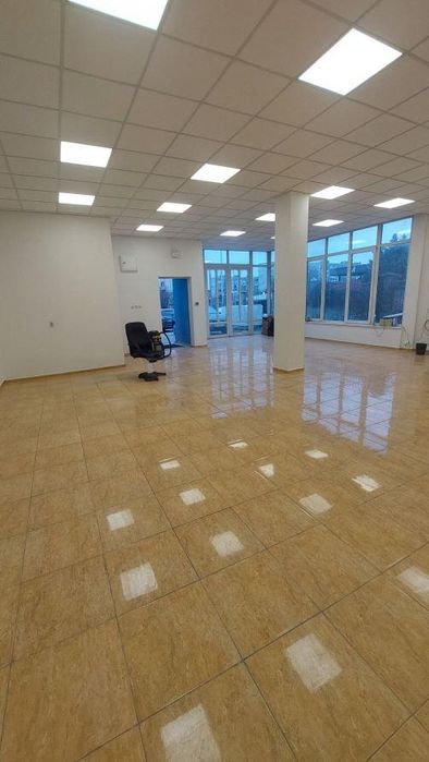 Офис, под наем, кв.Възраждане 4