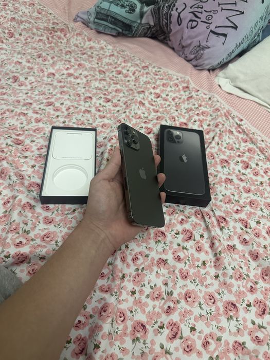 Продам iPhone 13 Pro Max в идеальном состояние