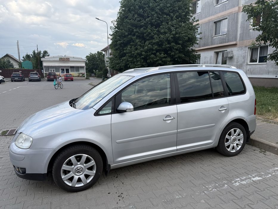VOLKSWAGEN Touran 2005 — imagine 2