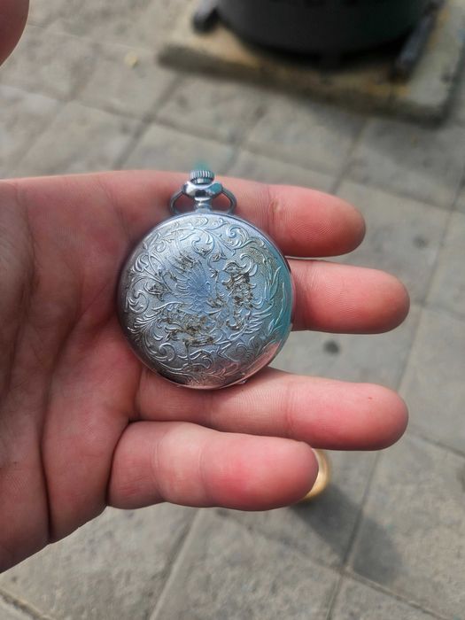 продам наручные и корманные часы