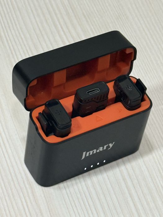 Jmary mikrafon srochna sotiladi