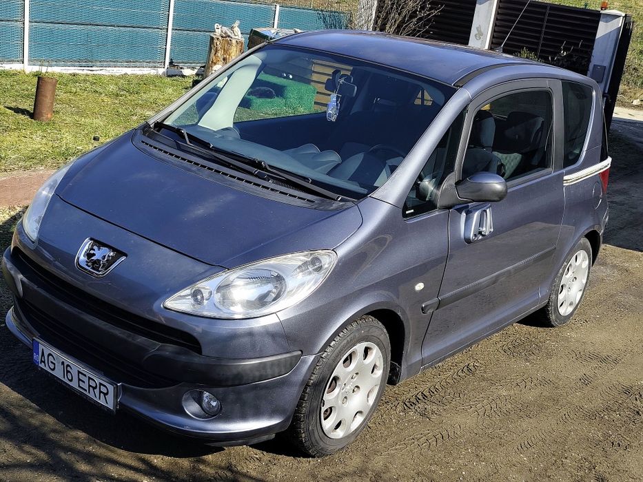 Peugeot 1007 benzina