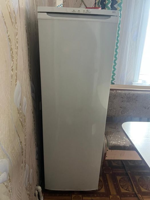 Продам морозильную камеру Бирюса