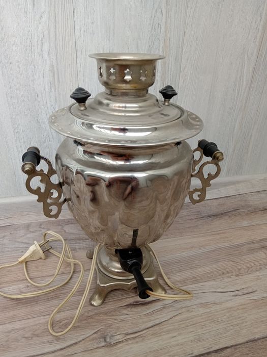 Продам самовар электрический