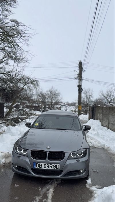 Faruri Custom BMW E90 2011