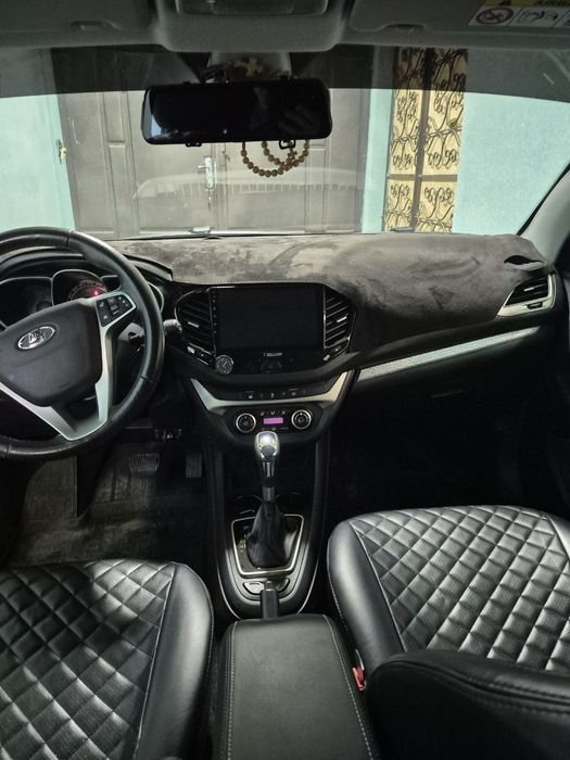 Lada Vesta SW Cross 1.6 вариатор