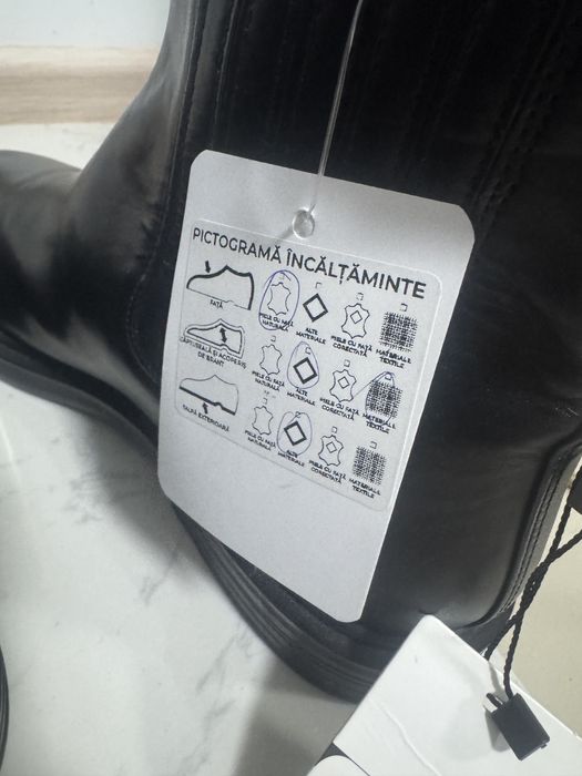 Botine / ghete fără toc model Chelsea piele naturală Zara mărimea 40