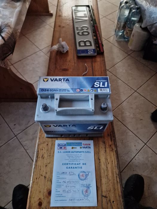 Baterie auto VARTA  D24  60Ah
