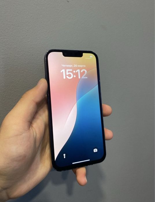 iPhone 13 - 128GB - идеал