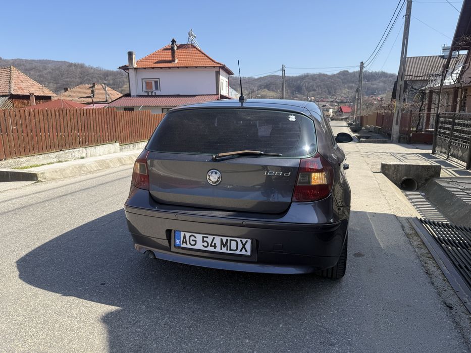 Vand bmw seria 1 163 cp