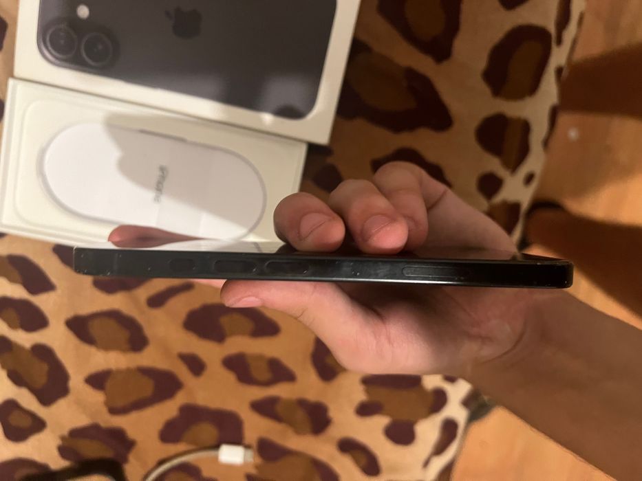 iPhone 16 128gb