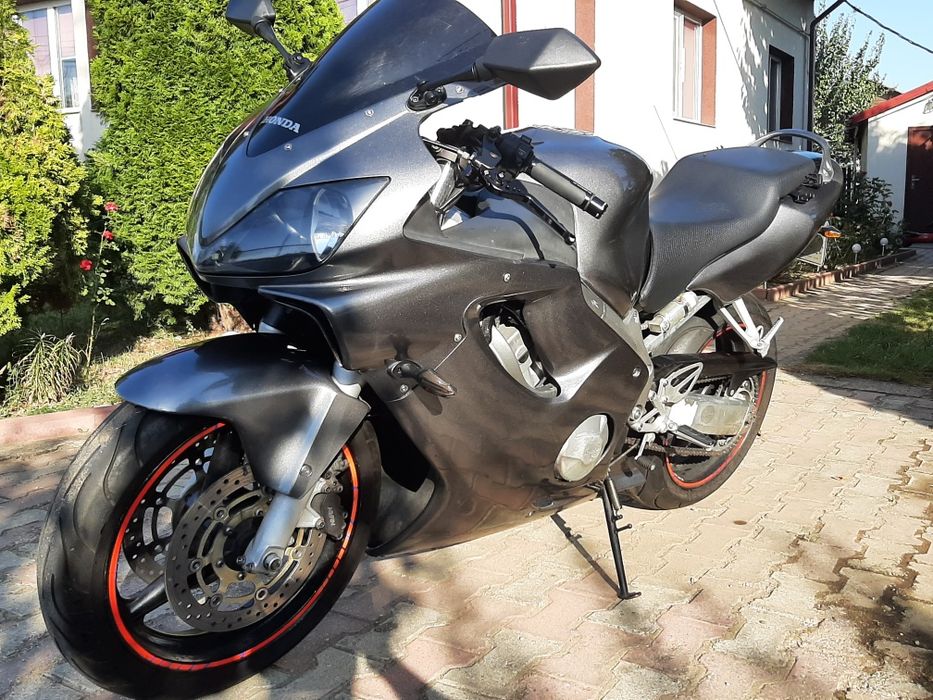 Honda CBR F4i 2003