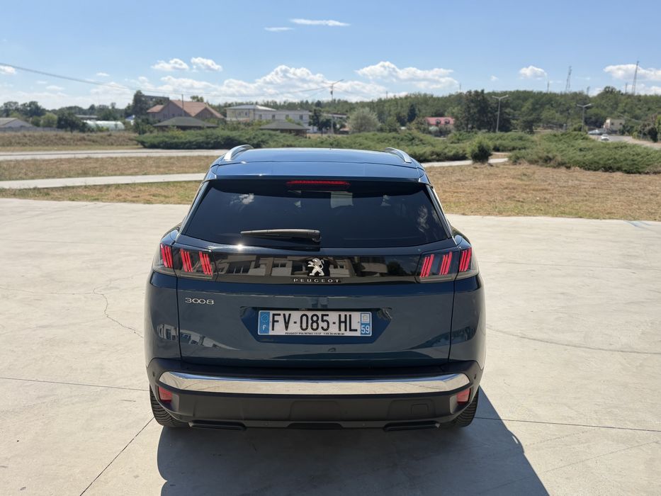 Peugeot 3008 1.5 hdi 130cp 2021