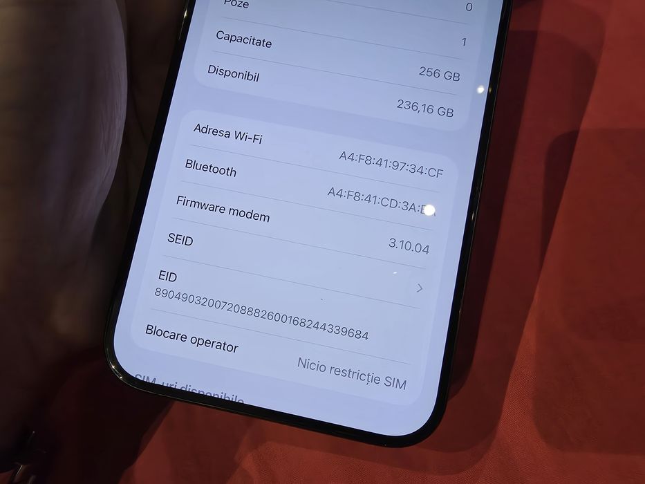 -Iphone 15Pro Max, 128Gb, 8Ram, Black Titanium, impecabil, bat-100%, n