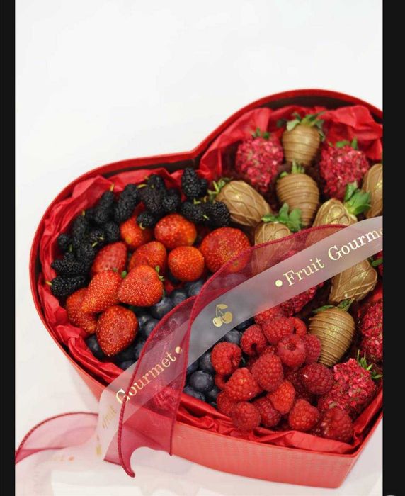 Клубника шоколад подарки - Вкус, который вдохновляет!