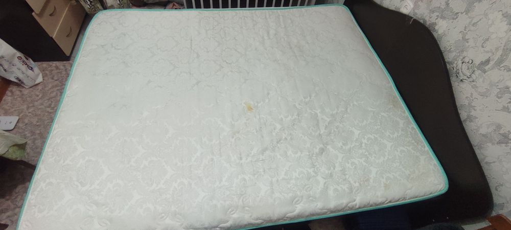 Матрас размером 160-200