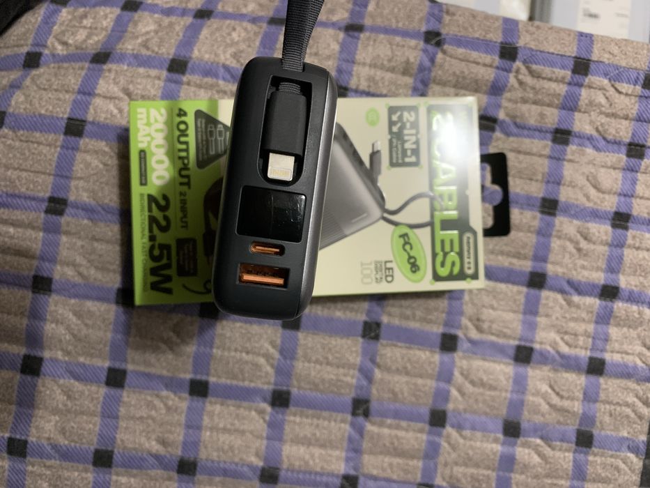 Зарядное устройство для смартфонов