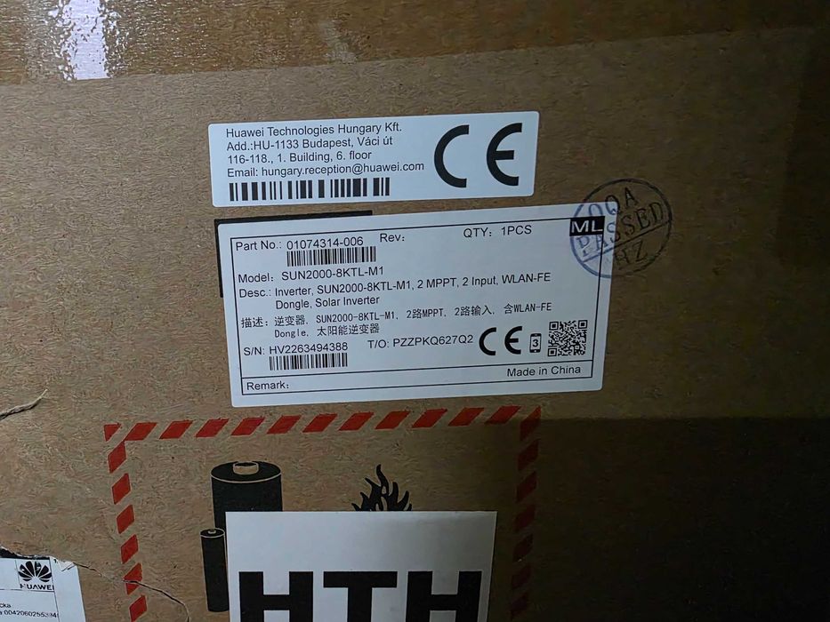 Invertor hibrid trifazat Huawei 8kW - SUN2000-8KTL-M1 cu modul WiFi