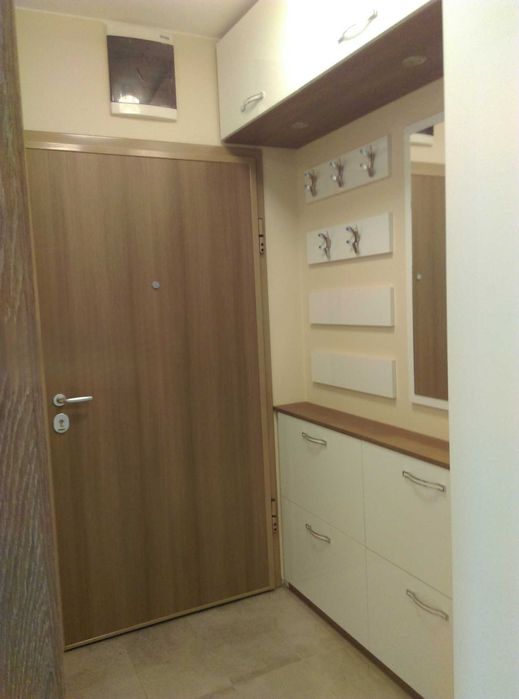 Дава се под наем Тристаен апартамент в София, Младост 4 - 111 кв.м за 790 € - Снимка #3