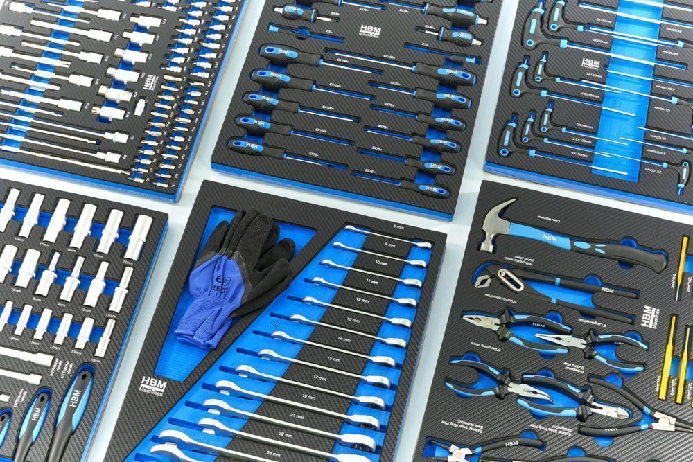 Dulap scule profesional hbm cu 7 sertare, 262 piese, 7 module carbon -