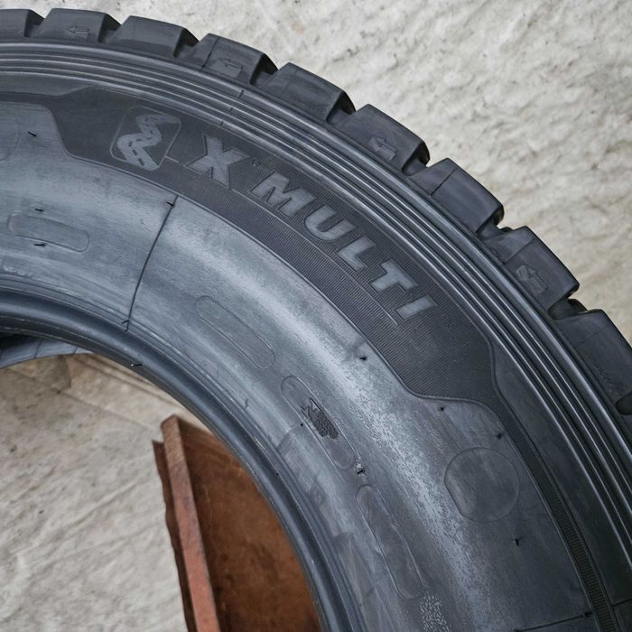 4 тежкотоварни гуми 275/80R22.5 Michelin X Multi D 149/146L M+S