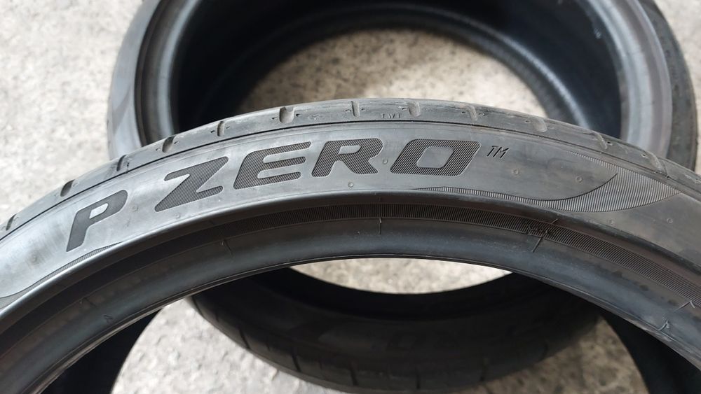 Летни гуми 235/35/19 Pirelli P Zero PZ4 2 броя
