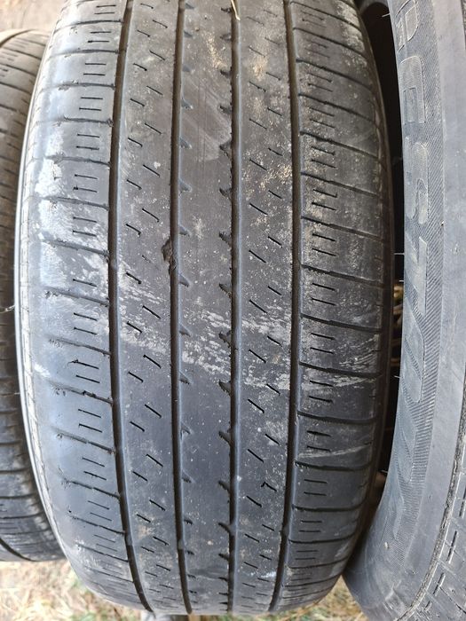 Продам шины. 235/60/18 бриджистон