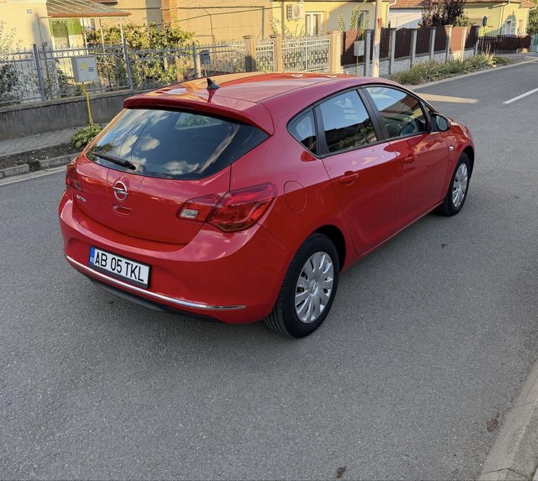 OPEL Astra 2014 — imagine 3